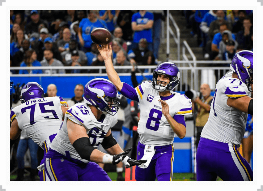 Kirk Cousins throwing the football